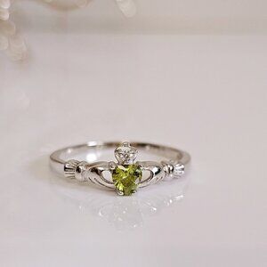 Claddagh Peridot Ring, Sterling Silver Ring, Friendship Loyalty Ring, 925 Silver